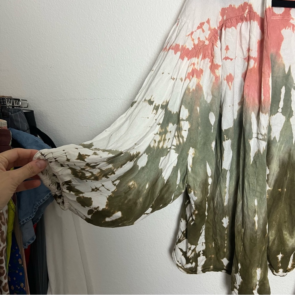Young Fabulous & Broke Tie-Dye Kimono Top in Pink and Olive - Picture 5 of 9